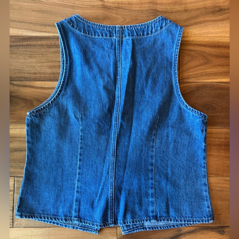 GAP Classic Blue Denim Top NWT - Picture 6 of 6